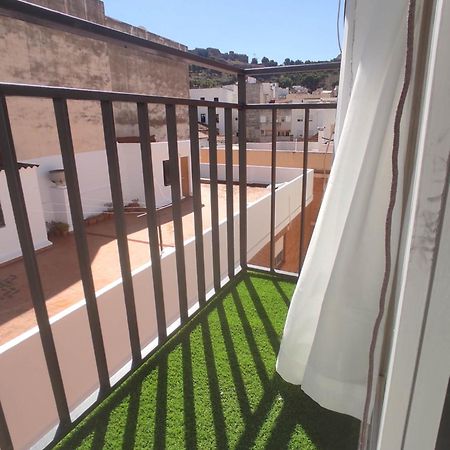 Luminoso Apartamento En Centro Del Pueblo Con Wifi Y A' A' ساغونتو المظهر الخارجي الصورة